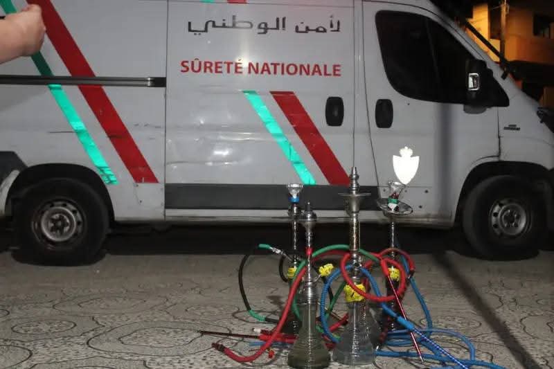 Al -Hoceima .. un raid de sécurité sur le café "Shisha" au milieu d'Imzouren