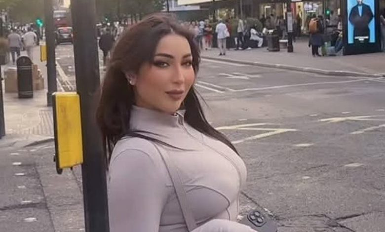 Donia Batma arrive à Londres en préparation d'un concert artistique au Hilton Metropol Theatre 1 Donia Batma arrive à Londres en préparation d'un concert artistique au Hilton Metropol Theatre