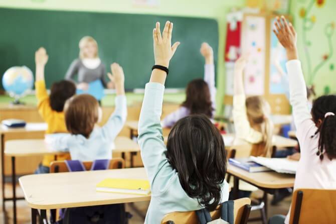 L'Italie oblige les parents à accepter d'enseigner l'éducation sexuelle dans les écoles 1 إيطاليا تشترط موافقة أولياء الأمور لتعليم التربية الجنسية في المدارس