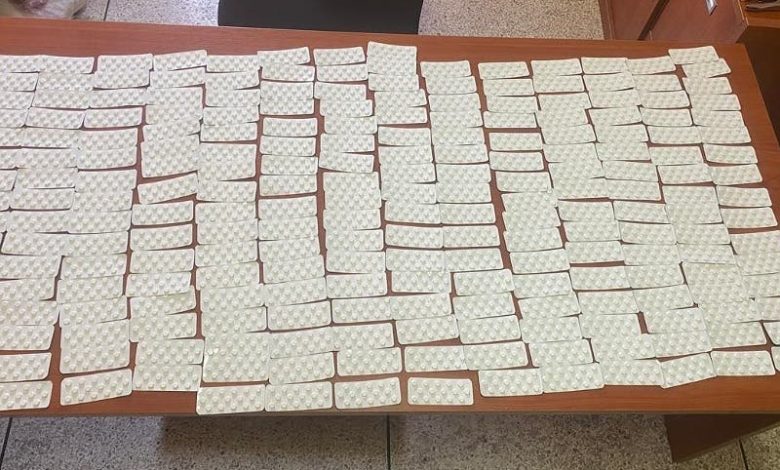 Marrakech Security arrête deux personnes et saisit 3540 comprimés hallucinogènes 1 Marrakech Security arrête deux personnes et saisit 3540 comprimés hallucinogènes