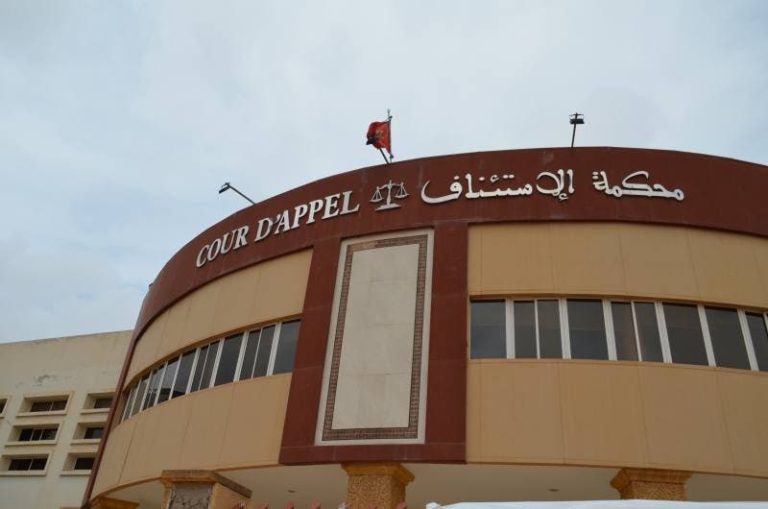 Nador a publié la première exécution historique d'un double meurtre choquant