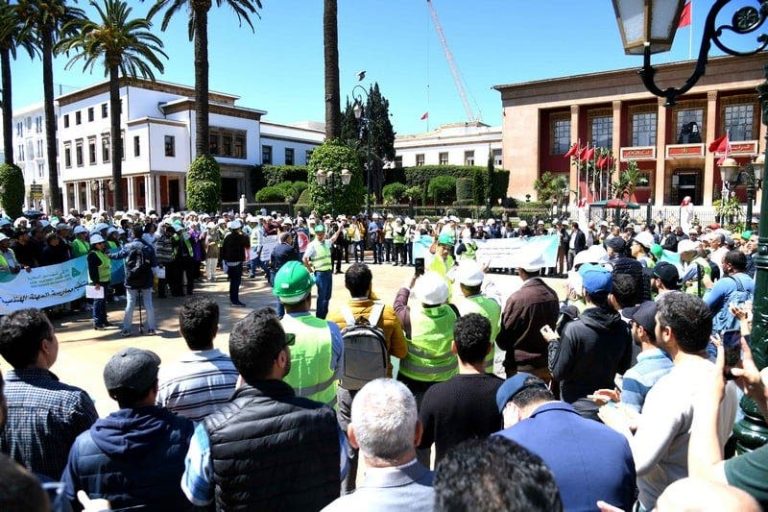 Parce qu'ils ignorent leur dossier de demande. Les ingénieurs marocains sont en grève pendant cinq jours