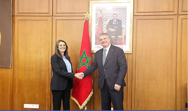 Rencontre de Madame Nadia FETTAH, Ministre de l’Economie et des Finances avec Monsieur Ioannis TSAKIRIS, Vice-Président de la Banque Européenne d’Investissement (BEI)