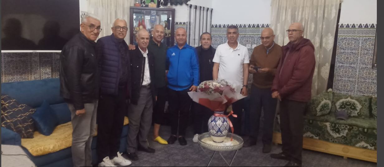 Après avoir vécu des moments difficiles de santé, l'ex arbitre international jilali gharib s'est parfaitement rétabli