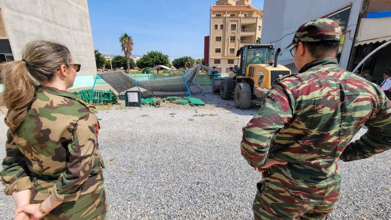 Une campagne exceptionnelle pour libérer le domaine public dans le quartier de l'aéroport de Nador