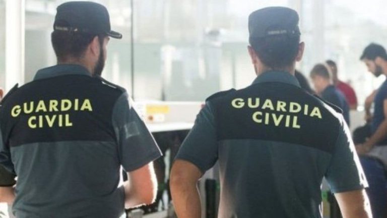Arrestation d'un membre de la Garde civile espagnole surpris en flagrant délit de trafic de chira à Nador
