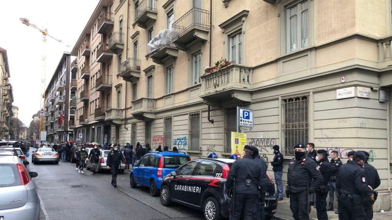 Exclusif : Acte de vandalisme contre une voiture diplomatique marocaine à Turin