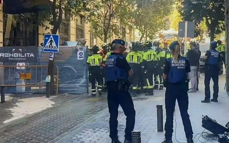 Espagne : effondrement d'un immeuble de cinq étages à Madrid, faisant 7 blessés et 4 disparus