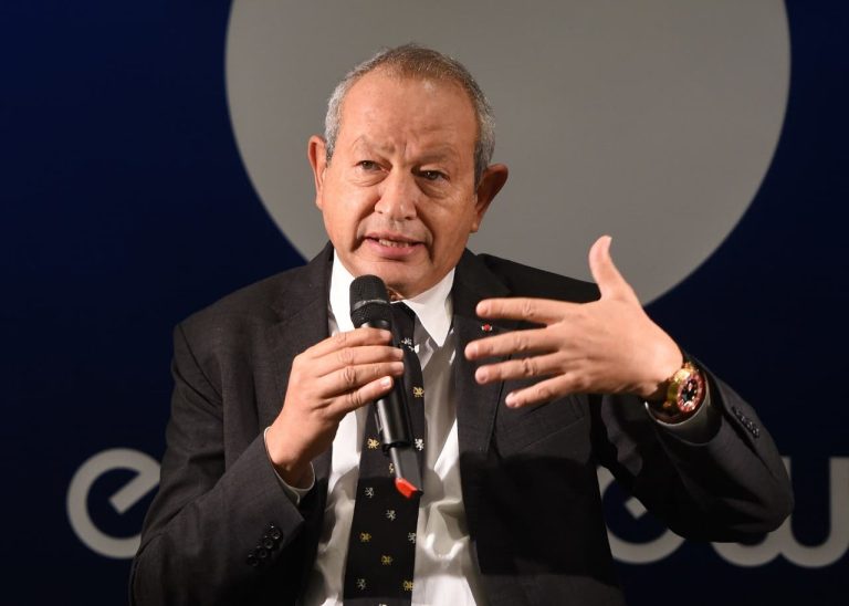 Le milliardaire égyptien Naguib Sawiris renouvelle ses accusations contre le régime algérien d'avoir saisi son entreprise