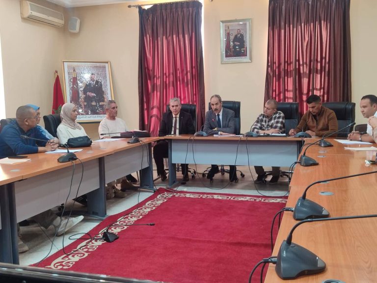 Mohamed Kalil reçoit les membres de la section régionale de la Fédération Royale Marocaine du Sport Scolaire à Meknès