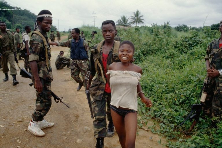 Des chiffres qui donnent le vertige: La guerre jusque dans le corps des femmes