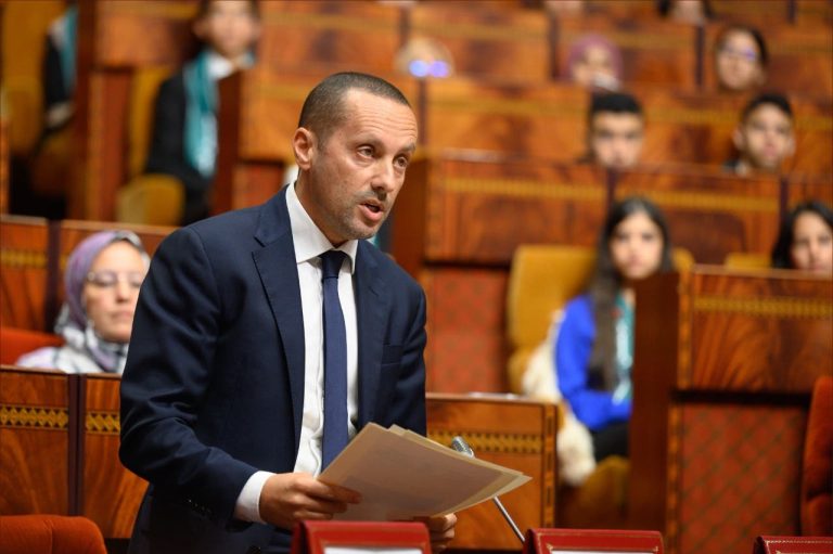 Tahraoui : “Environ 876 véhicules, ambulances et unités mobiles ont été acquis”