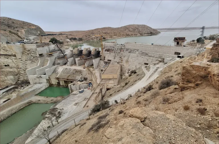 Avec plus de 65%... Avancement des travaux d'exhaussement du barrage Mohammed V dans la région de l'Oriental