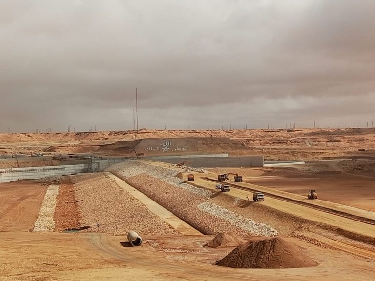 Avec 87%... Les travaux de reconstruction du barrage de Sakia El Hamra à Laâyoune atteignent les phases finales