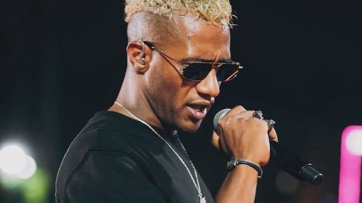 Le tribunal d'El Dokki condamne Mohamed Ramadan à deux ans de prison pour la chanson "Numéro un, les moitiés"