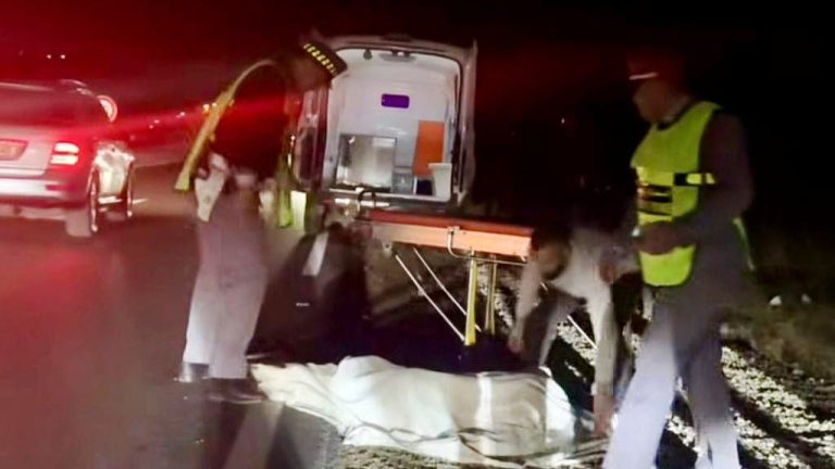 Un quadragénaire décède dans un grave accident de la route près de Tétouan