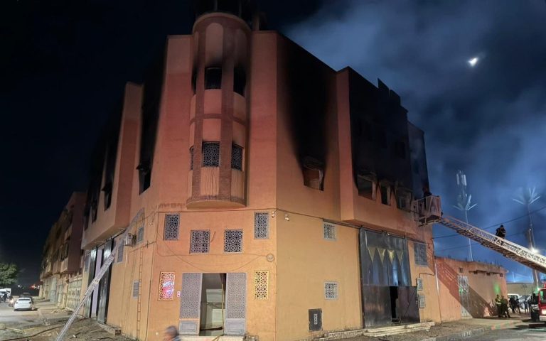 Détails de l'incendie majeur qui s'est déclaré dans une entreprise de tapis à Marrakech (photos)