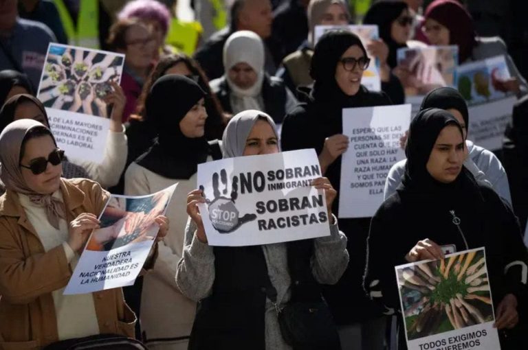 Montée dangereuse du discours de discrimination anti-musulmans en Espagne… et des politiciens de premier plan alimentent la division