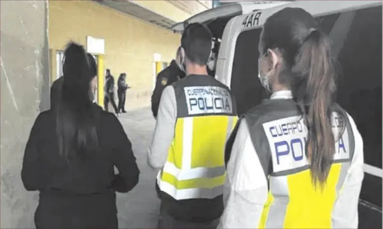 La police de Melilla arrête 9 Marocains pour des accusations graves