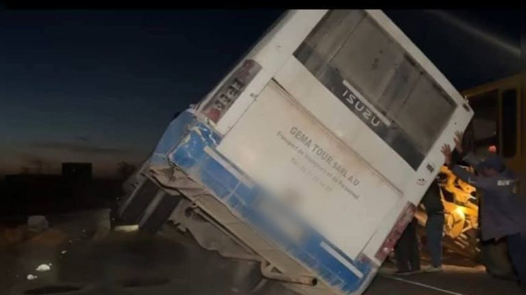 10 blessés dans un accident de renversement de bus transportant des employés près d'Safi