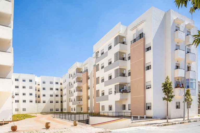 Plus de 72 000 personnes ont bénéficié du programme de soutien direct au logement jusqu'en octobre 2025