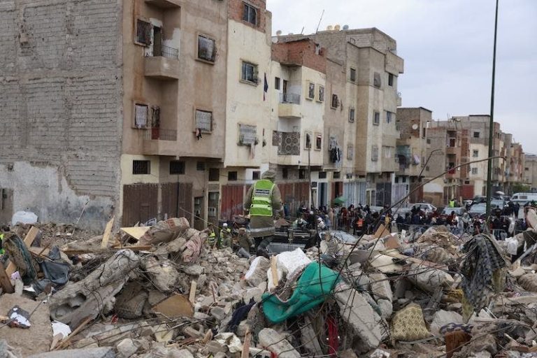 Drame à Fès sous l'œil de l'enquête judiciaire : vérification approfondie des permis de construire et des normes de sécurité