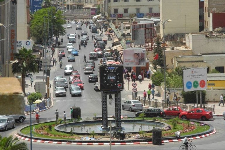 Coupure de courant au quartier Al-Villaage à Khouribga : les habitants protestent et refusent le chantage