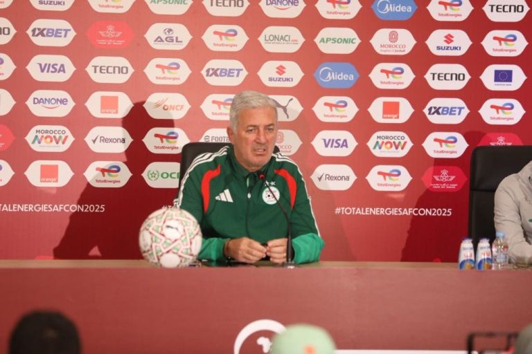 L'entraîneur de l'équipe algérienne salue les conditions d'organisation de la Coupe d'Afrique au Maroc