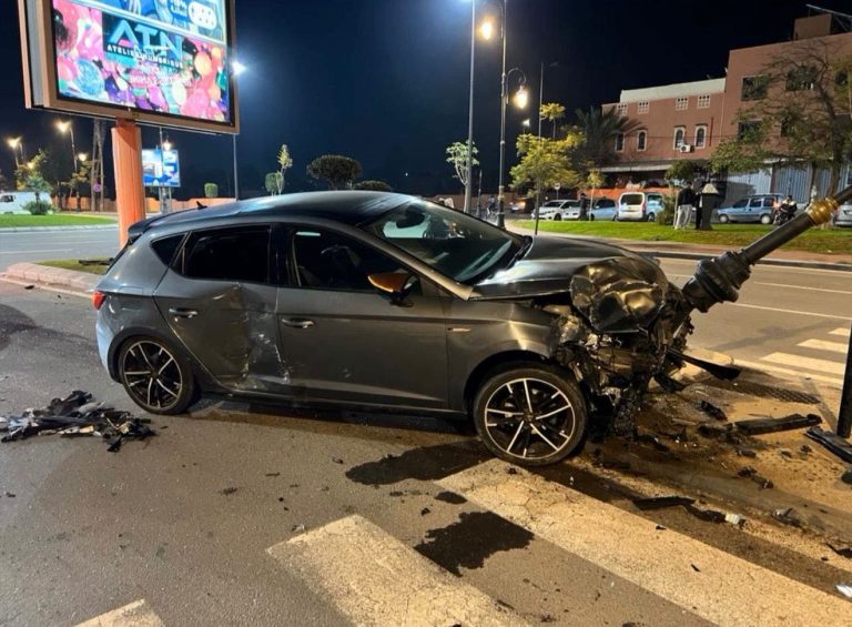 Un grave accident de la route envoie une femme aux urgences à Marrakech