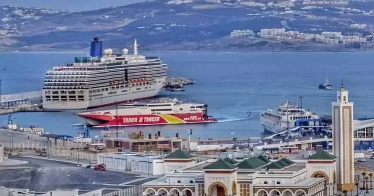 Suspension des traversées maritimes entre Tarifa et Tanger en raison des mauvaises conditions météorologiques