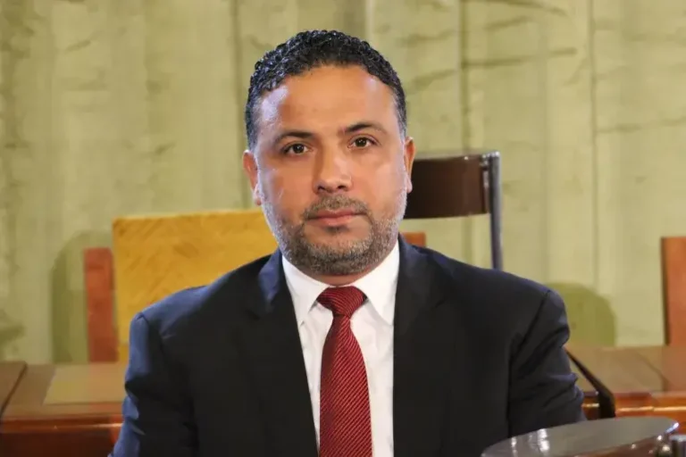 Amnesty International condamne la remise par l'Algérie de l'opposant tunisien Seifeddine Makhlouf