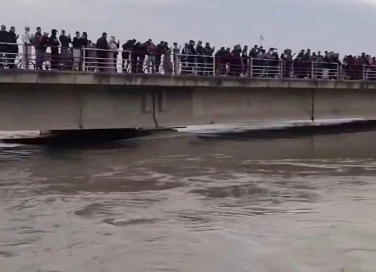 Les comportements et l'imprudence de certains citoyens compliquent la mission des autorités dans la gestion des inondations de Ksar El Kebir