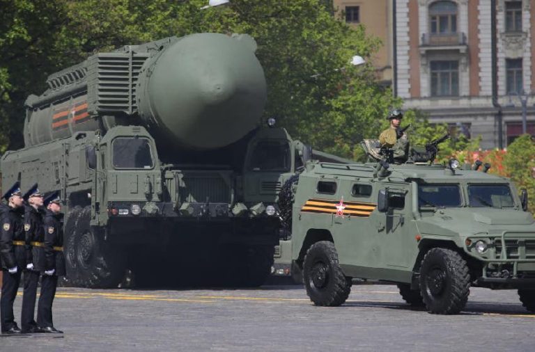 Les États-Unis et la Russie... inquiétudes face à une nouvelle course aux armements après la fin du traité New START