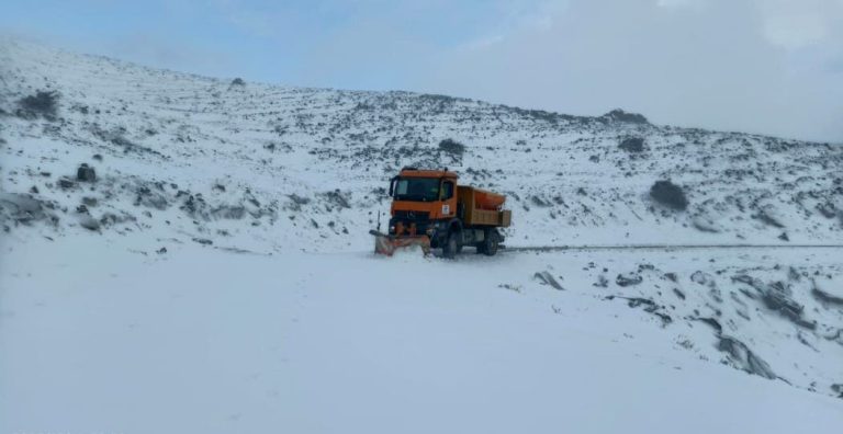 Chute de neige et glissements de terrain coupent des axes routiers dans plusieurs provinces
