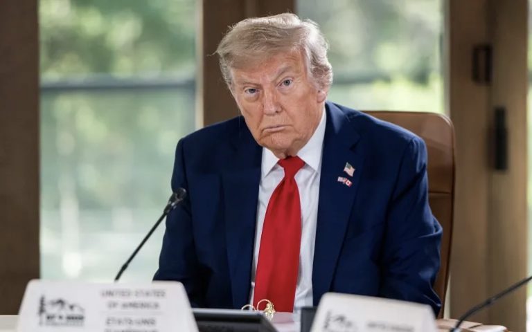 Trump : Vous saurez bientôt ce qui va se passer concernant les centrales électriques en Iran