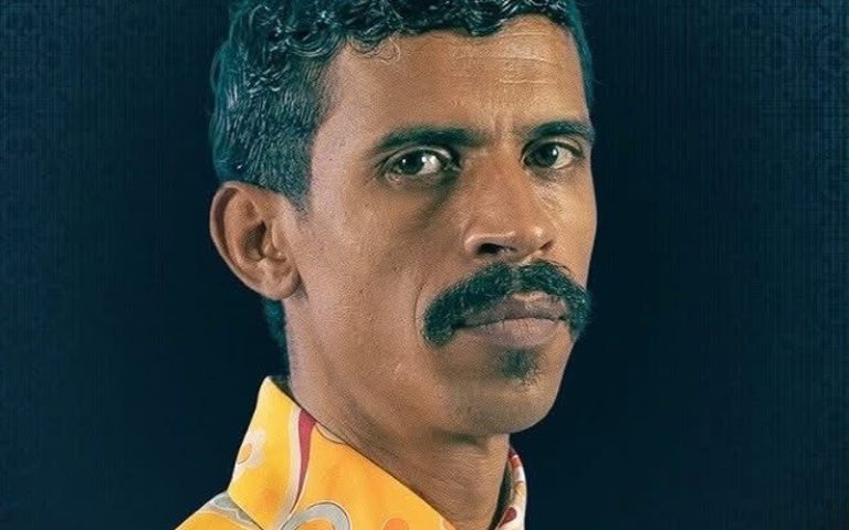 Nabil El Mansouri remporte le "pari du triplé" en Ramadan et attire l'attention loin des clichés
