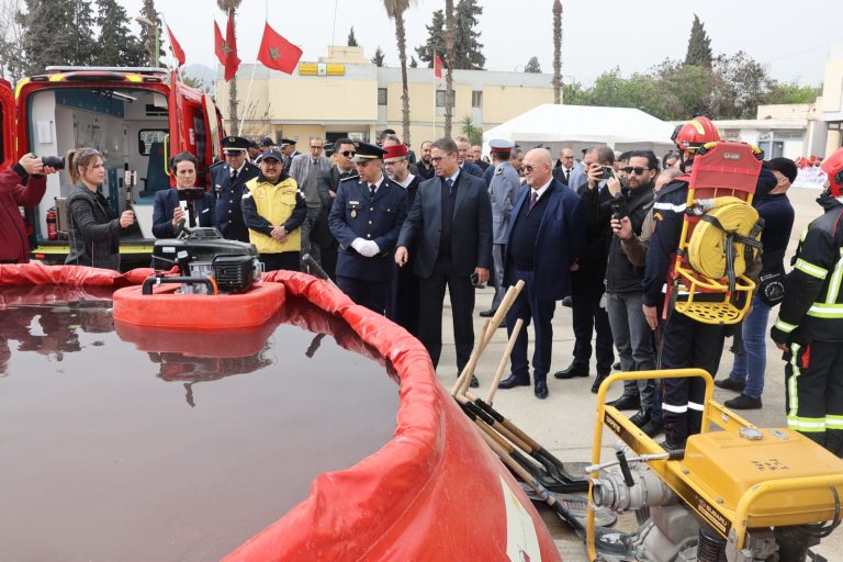 Le gouverneur de Taounate préside la célébration de la Journée mondiale de la protection civile