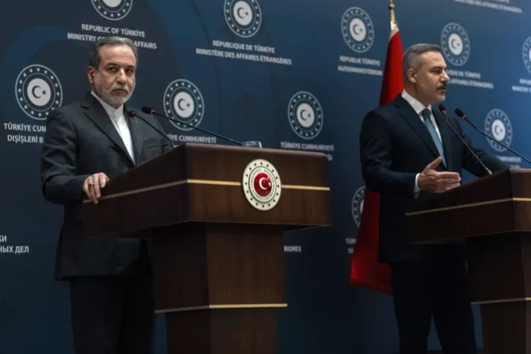 La Turquie convoque l'ambassadeur iranien après l'attaque de missiles
