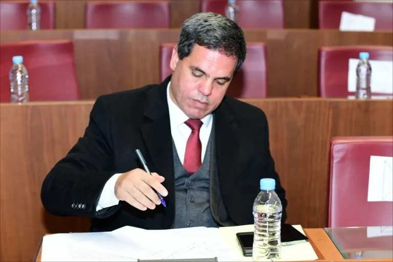 L'acquittement rebattre les cartes... Abdelnabi Aïdoudi revient sur le devant de la scène et promet une confrontation politique féroce