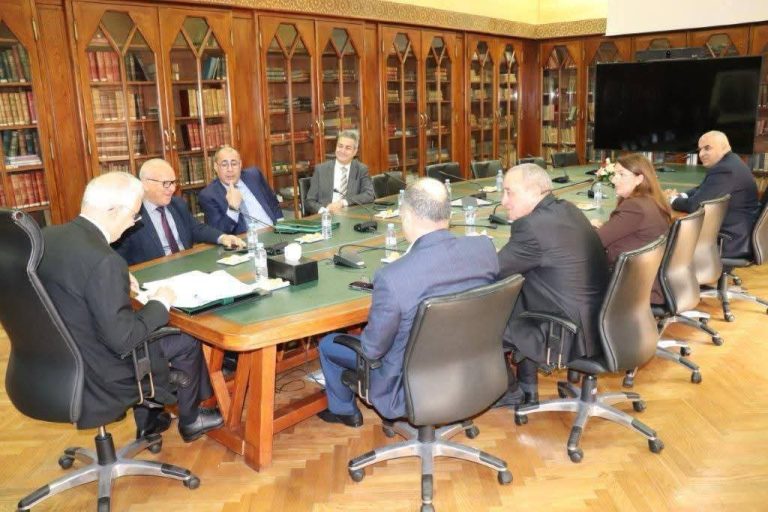 Réunion à Rabat pour accélérer le désenclavement du monde rural à Al Hoceima