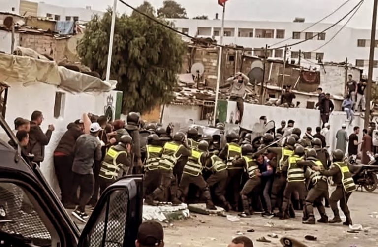 La mafia immobilière au Maroc : des milliards en dehors de la loi et la facture de la démolition à la charge de l'État