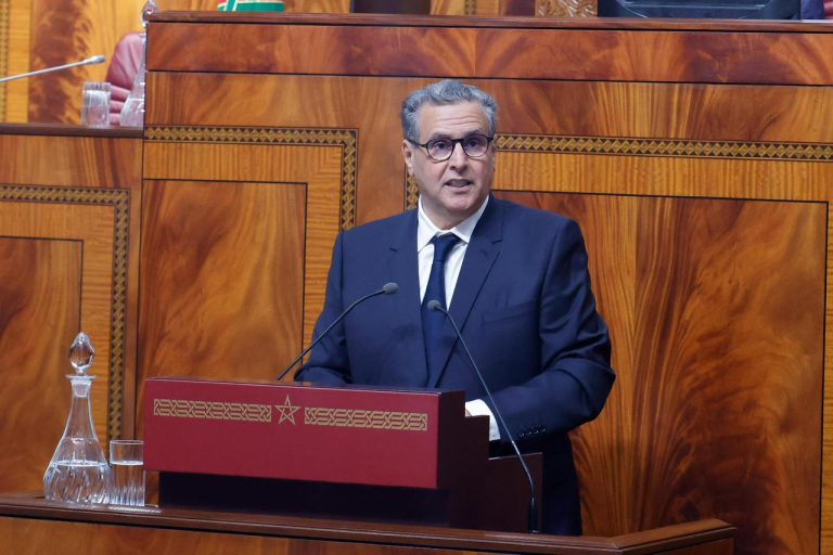 Bilan du mandat gouvernemental : baisse de l'inflation et du déficit et augmentation des ressources par rapport à 2021