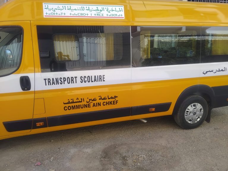 Après l'intervention du gouverneur de la province de Moulay Yaâcoub, une solution à la crise du transport scolaire dans le douar Ouled Maâla