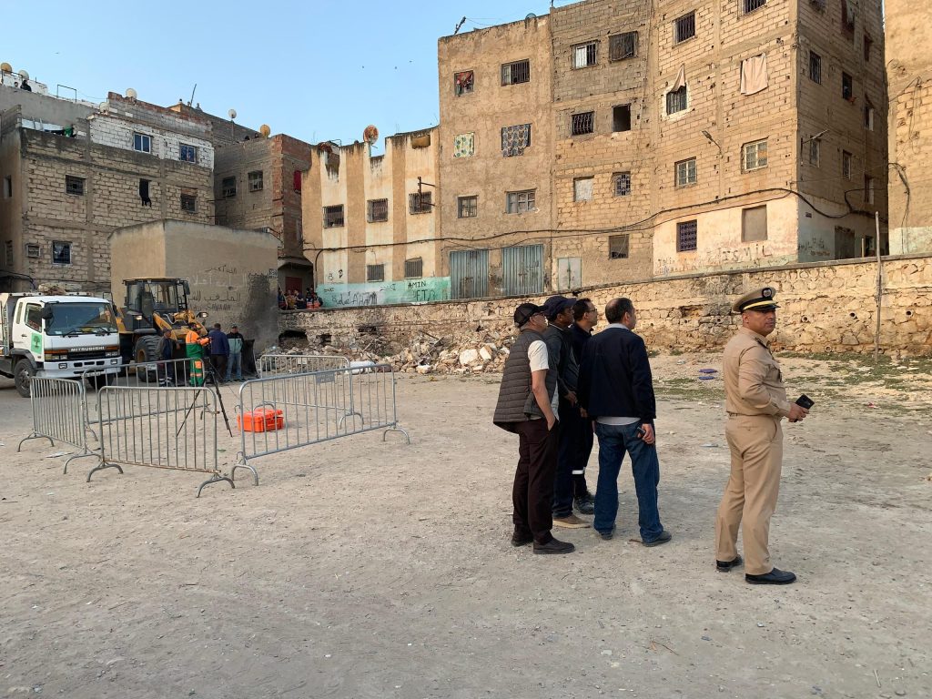 Effondrement d'un immeuble à Fès.. Plus de 14 personnes toujours sous les décombres