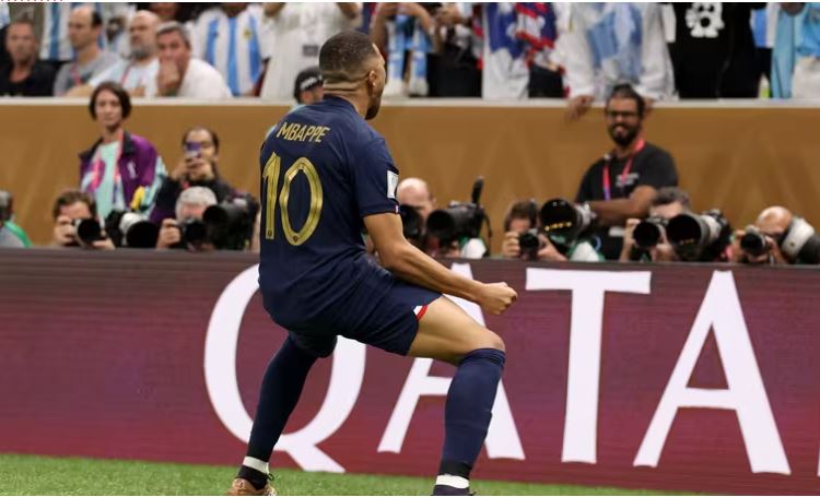 Kylian Mbappé, roi des matches couperets