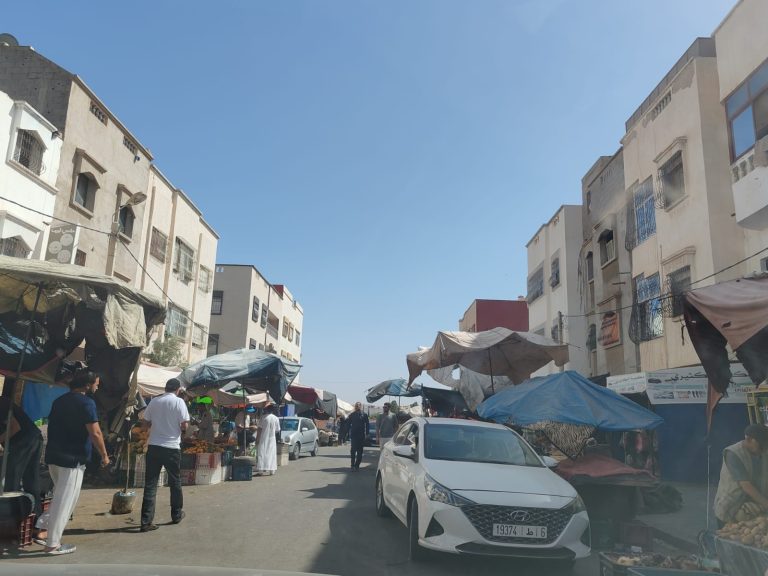 Agadir.. Le chaos des vendeurs ambulants relance le débat sur l'occupation du domaine public