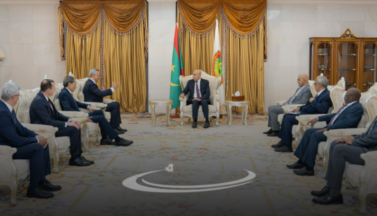Le président mauritanien reçoit le ministre délégué chargé de l'Investissement Karim Zidane