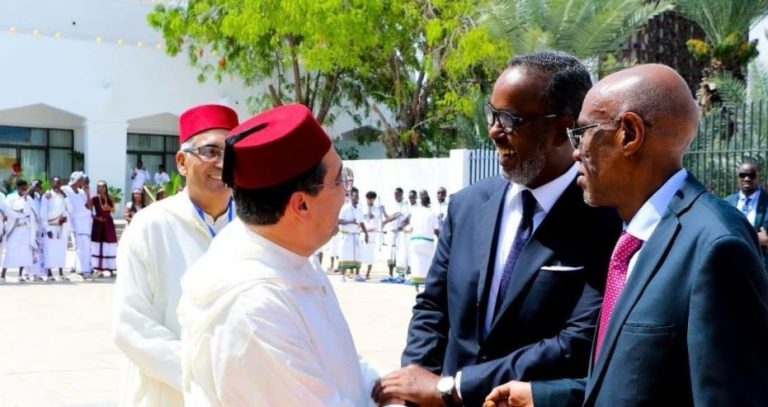 Bourita représente le Roi aux cérémonies d'investiture du président djiboutien