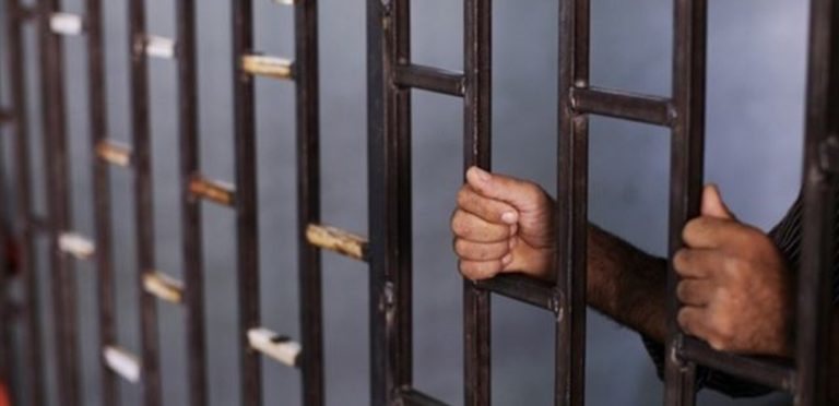 Prison et amende pour un Émirati ayant incité au mariage de mineures au Maroc