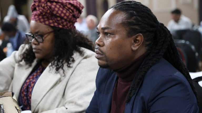 Afrique du Sud : assassinat d'un conseiller municipal et d'une candidate électorale le même jour